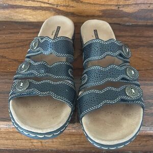 Clarks Collection Slide Sandals Womens 8.5 Black Leather Comfort Cushioned